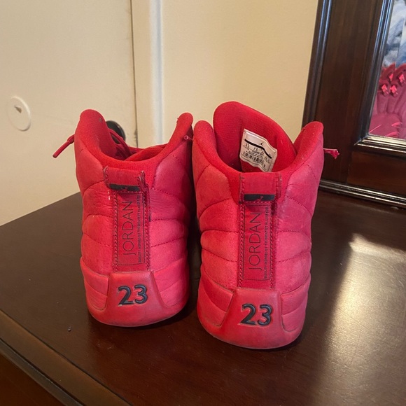 Jordan 12, size 8.5, red - Picture 3 of 3